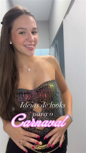 UNIVERSO TEEN on Instagram: "Brilho na medida certa, leveza e estilo, escolha o seu look de carnaval e arrase. 💫 #modateen #modaparaadolescentes #universofeminino"