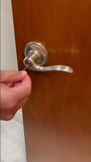Easy!! Unlock Your Bathroom or Bedroom Door in Seconds #diy