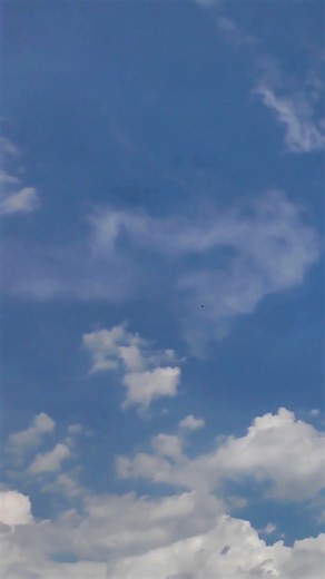 Sky ASMR • Soft Clouds & Gentle Wind | Relaxing Nature Ambience (Aesthetic Loop)