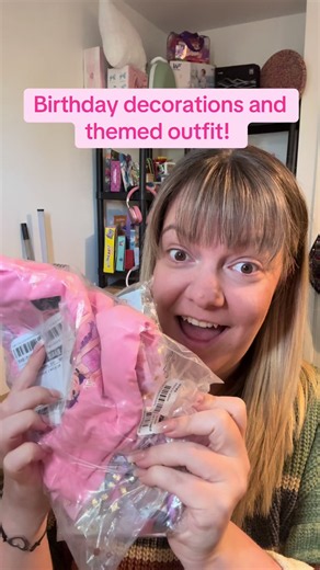 Everything I got for my nieces 6th birthday from TikTok Shop, who is Kpop obsessed!!!! #kpop #kpopdemonhunter #kpopdress #kpopparty #partydecorations