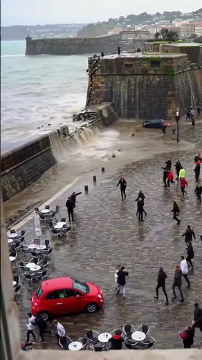 They thought they were safe... they were WRONG. #storm