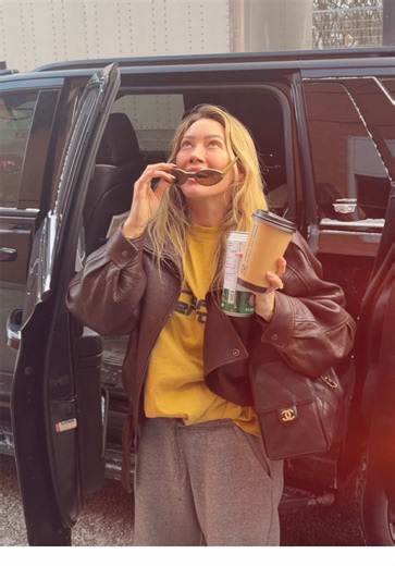 tonight we’re making HISTORY ;) | Hilary Duff