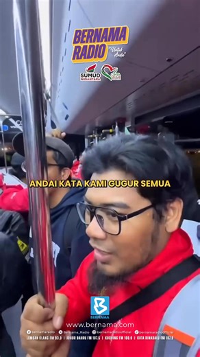 23 aktivis kemanusiaan Malaysia bagi misi Global Sumud Flotilla (GSF) dalam perjalanan pulang ke tanah air dari Turkiye. Wira wirawati negara dijangka tiba di Lapangan Terbang Antarabangsa Kuala Lumpur (KLIA) Terminal 1 pada 9.45 malam ini. 📹 Cinta Salam Malaysia | Bernama Radio