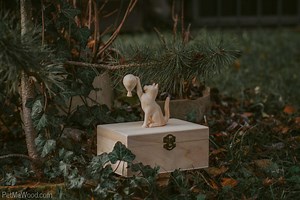 Wooden Cat Urn for Animal Ashes With a Large Sculpture - a Cat With a Balloon - Etsy