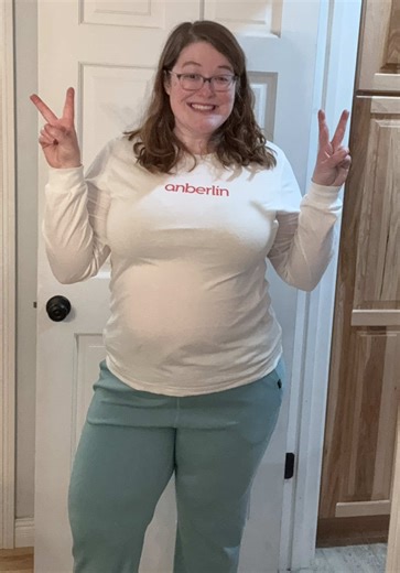Little known fact these days, this is the song I walked down the aisle to on my wedding day. Thankfully my husband humors my love for anberlin. Today we have lunch with family and dinner with friends that we are making be family 🤣 if you know our kids you’ll understand that they will force you to be a part of things despite your best efforts. Shirt from @Anberlin ‘s website Pants are sea glass solstice by @Zyia Active #outfitoftheday #ootd #fyp #boxingday #outfitinspo