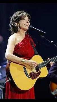 Amy Grant delivers "impressive" performance of classic Christmas song