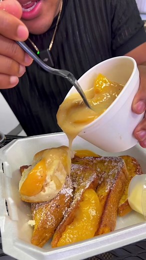 Today I tried another classic restaurant in Cali! I’m here in Inglewood at Red’s Flavor Table @Luenell told me I had to pull up so I had to see what it was hitting on 🫡 My favorite were: the Peach Cobbler BISCUITS Smothered Pork Chop over Potatoes Shrimp n Grits Plates range from $15-$30 but the portions are HUGE I appreciate you guys for letting be a part of the culture out here in LA and bring positivity to the community! If I missed anything, let me know! Where Should I Go Next? 🤔 #foodie #