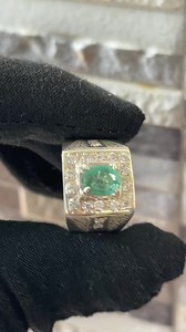 Sempena PKP • Zamrud Zambia Air Kaca 1 Carat • Ikatan Silver 960 Handmade • Design Moden • Size 22/23 • Warna hijau lembut • Nak Let Go Mur2 je berminat? www.wasap.my/ 60108346757 kena gaya kita bg free postage | Galeri Unics