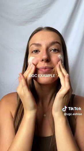 Cleanscreen Sunscreen: My Oily Skin Savior ✨