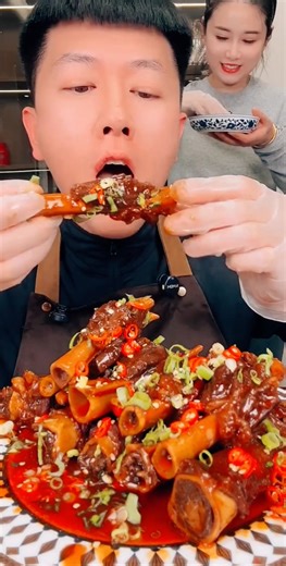 Steamed goat bones with a spicy delicious flavor