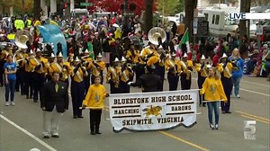 2019 Raleigh Christmas parade pt. 4: Gentle rain begins to Garner Magnet High School band