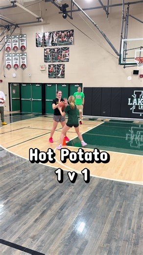 In this variation the inside player is on offense and the defensive player is on the outside. Offense can take off at any point and we are emphasizing finishing situations where the offense is encourage to finish in the opposite side of the rim from where they started. #smallsidedgames #skillwork