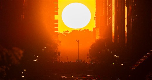 Manhattanhenge returns for final weekend in 2026