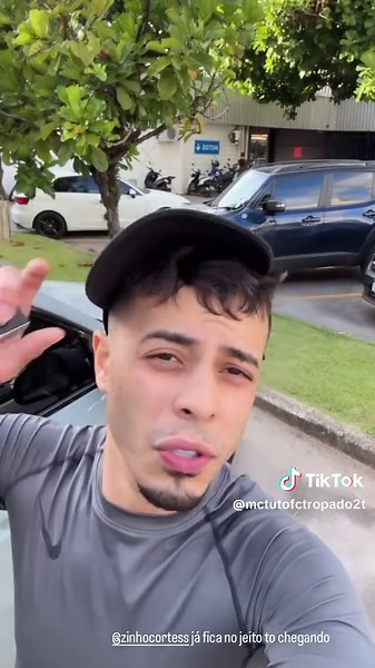 Funk Tiktok Dance Performance: MC Tuto