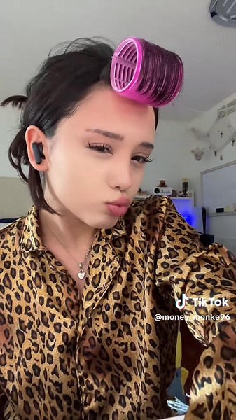 I always over think what song to use when I do these non talking videos😛 lenses are from @OLENS Global Official ofc 🫶