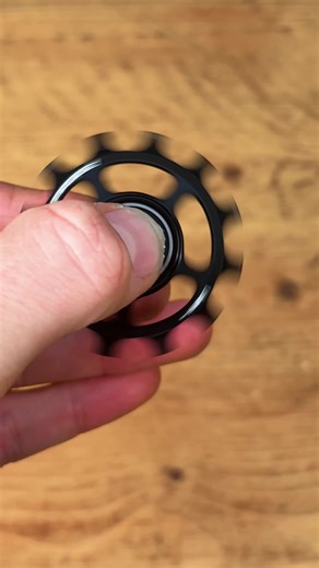 They Just Spin & Spin! ⚙️ #gcn #cycling #bearings #ceramic