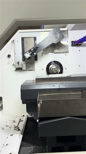 Compact Automatic Parts Loader