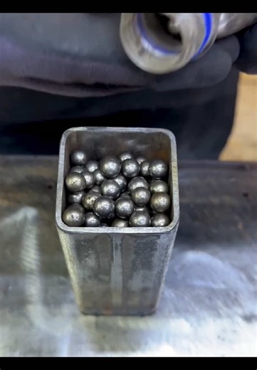 Crafting a Stunning Forged Knife: An Artistic Journey