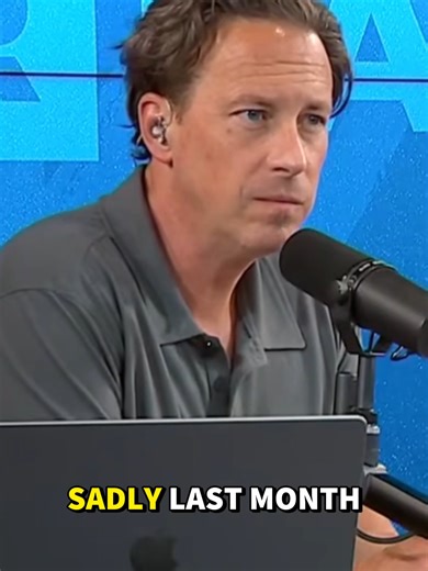 Should we sell our inherited vacation home to pay off our primary mortgage? #daveramsey #theramseyshow #ramsey #podcasts #podcastclips #house #primary #mortgage