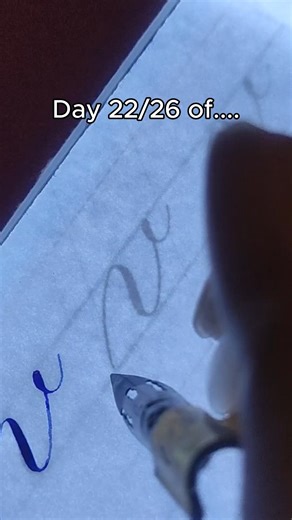 Calligraphy learning ✒️✨ on Instagram: "Copperplate lowercase v tutorial worksheet ✨ Want to write like this? Get the worksheet in the bio ✨ Learn how to form elegant Copperplate letters with simple step-by-step practice. Perfect for beginners learning copperplate calligraphy, pointed pen control, and smooth letter connections. Improve your Copperplate handwriting and master consistent thick and thin lines and strokes."