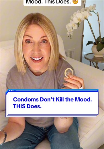Condoms and pleasure aren’t opposites. The research actually proves it. 👩🏼‍🔬🔥 A Kinsey Institute study gave couples a variety of condoms and lubricants to explore over six months. Women reported more pleasure and better sex. Not because condoms are magic, but because reducing anxiety about pregnancy and STIs may let you be present in your body. And presence is where pleasure lives. 🧠💫 Here’s the part that doesn’t get talked about enough: condoms aren’t one-size-fits-all. Trying different v