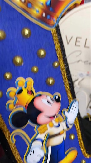 Piñata personalizada Mickey Príncipe para primer cumpleaños