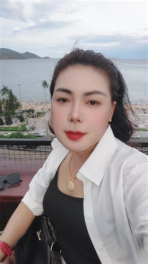 Video của hienvo (@hienvo_111) với bản nhạc nhạc nền - Bảo Vân☁️