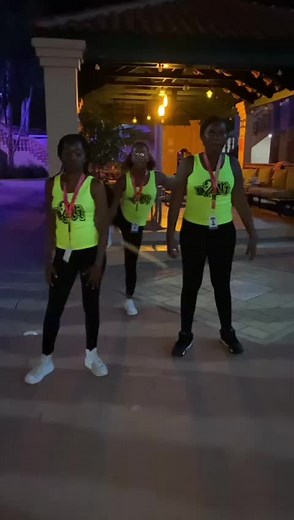 last night💕🇦🇼.( Dc: @Ericksito🔱🫅🏼 @✨Clifton✨ )#fun #fyp #curacao🇨🇼❤️ #voorjoupagina #aruba🇦🇼 #dart4ever❤️ #dancegroup #curacaotiktok🇨🇼