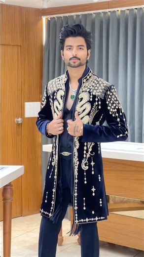 An outfit inspired by ‪@TheDeverakonda‬ 's iconic style ❤️ | MAYUR Designer #vijaydeverekonda #virosh