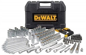 🏁🏁💥💥COMPETITION - 2 DAYS LEFT💥💥🏁🏁 To enter our competition to win this DeWALT tool kit (value $150), please simply comment your name below! | RevHeads