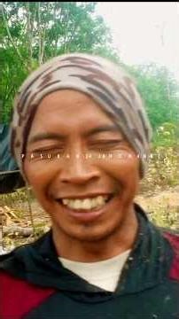 Sam kata Sam #kayu#stihl#kuli#bengkelkayu#comedy#lucu#funny#trending#wood#viral#fypシ#fypyoutube#fyp