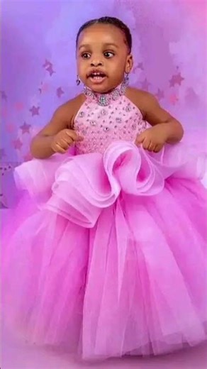 little bride's maid latest looks/ little bride wedding looks/ little bride latest wedding styles