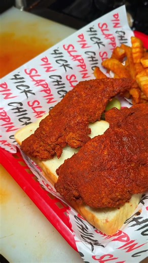 Delicious Fried Chicken Tenders in Hicksville and Astoria