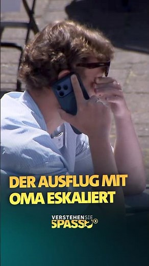 Sag mal, habt ihr einen Knall? 😂 | Verstehen Sie Spaß? #prank #lustig #verstecktekamera