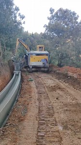 Japan’s High-Speed Drainage Construction! #SmartTech #JapanInnovation #FastConstruction | Fact Pulse