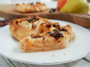 Individual pear galette - Caroline's Cooking