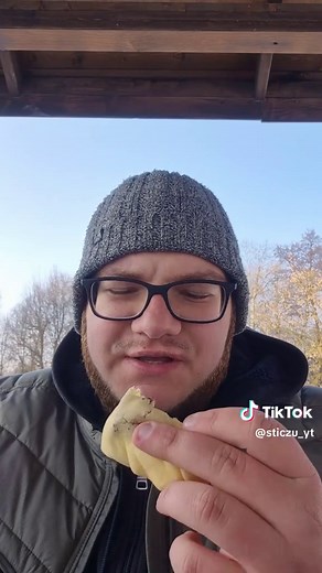 Enzzi Banana Rollo - Smak słodyczy z Żabki