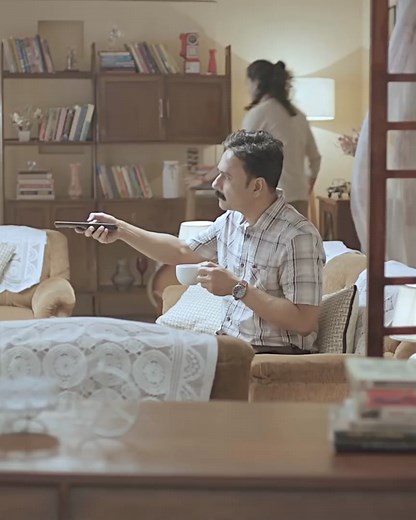 One of my favourite television commercials! Working as an actor (artist) is always an exciting experince for me! Airtel independence day (tvc) Production house : Little Big Films Director: Nuhash Humayun Dop: Tuhin Tamijul Producer: Abrar Athar Casting director: Mehraj Hossain Miraz and the hole team of Little Big Films #airtel #airteltvc #tvc #TelevisionCommercial #littlebigfilms #kanakacharya #acting #actor #artist #airtelindependencedaytvc #reelsfbシ #reelsvideoシ #followerseveryone #viralreels