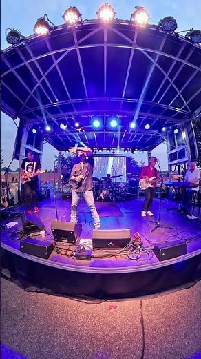 Fabulous Armadillos - "Faithfully" at Rhythm on the Rails
