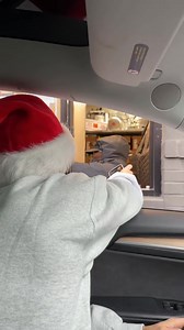 Spreading holiday cheer with a Pay It Forward challenge! Who will win? #payitforward #holidaychallenge | Highland Quest