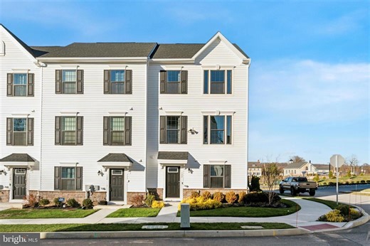 122 Arcadia Wy, Exton, PA 19341 - MLS PACT2123640 - Coldwell Banker