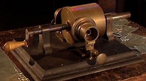 Watch Modern Marvels Season 4 Episode 6 - The Phonograph
