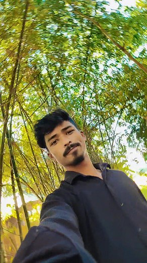 Tujhe Pyar Se Dekhne Wala 😘🥰 #valobasha_obiram #everyoneactive #hilights #follower #everyone #hilightseveryonefollowerseelsfypシ゚viralvideo #foryouシpage #viralshorts | Manjil Hoque