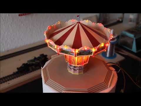 Mein fertiges Kettenkarussell von Faller mit Beleuchtung