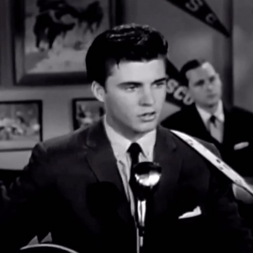Ricky Nelson singing ‘Lonesome Town’ live (1958)🖤 | fifties daily