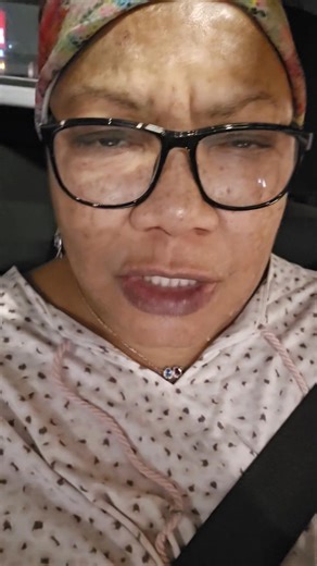 I don't remember Chick-fil-A ever messing up my order but there's a first time for everything. I'd been busy all day rearranging a kitchen cabinet, then took boxes to the dump, stopped by the atm, car wash was closed - what in the world, then last stop was Chick-fil-A. When I got home I went straight to the showers, slid into my nightie and was ready to sit down, find a movie and eat when I saw fried chicken on the salad.🤦🏽‍♀️ Luckily, there was no one in the mobile drive thru so I drove right