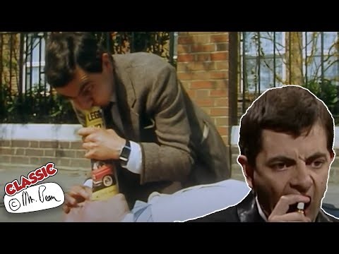 A Bad Day At The Bus Stop | Mr Bean Funny Clips | Classic Mr Bean