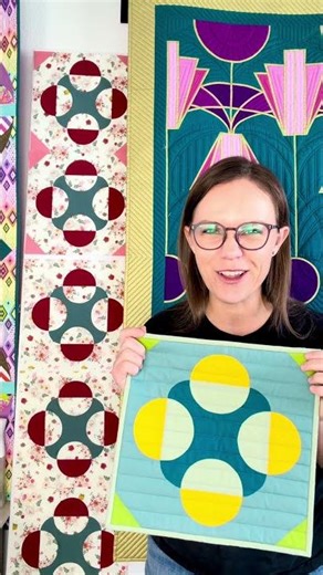 Free quilt block pattern! Download Moon Bloom and make a quilt you’ll love.