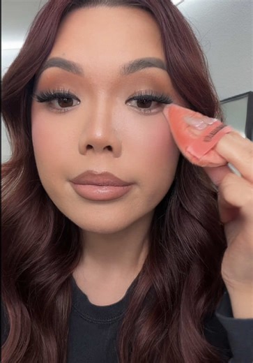 Huda Beauty Easy Bake Setting Powder Review