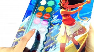 Disney MOANA Discoveries and Dreams Book. Coloring with Paint and Markers
